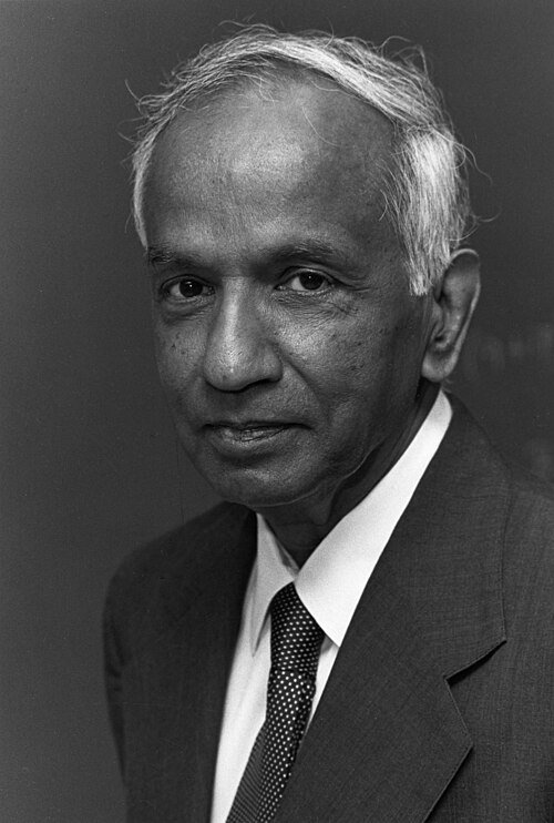 Portrait photograph of the astrophysicist Subrahmanyan Chandrasekhar